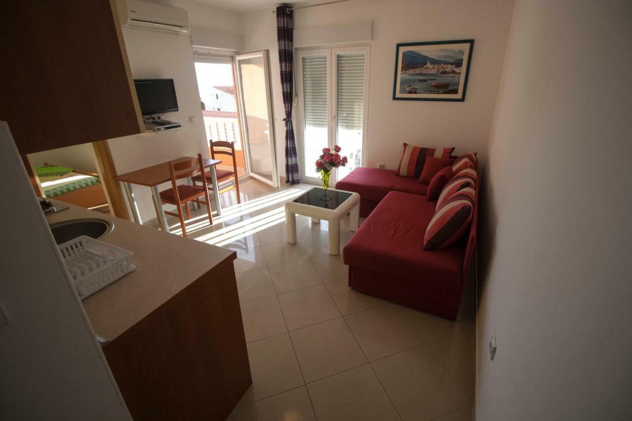 Apartments Knezovic Gradac  Exterior photo